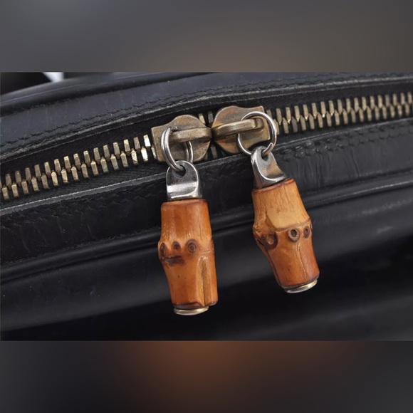 Authentic GUCCI Vintage Bamboo Shoulder Bag Purse Leather Black - Picture 8 of 15